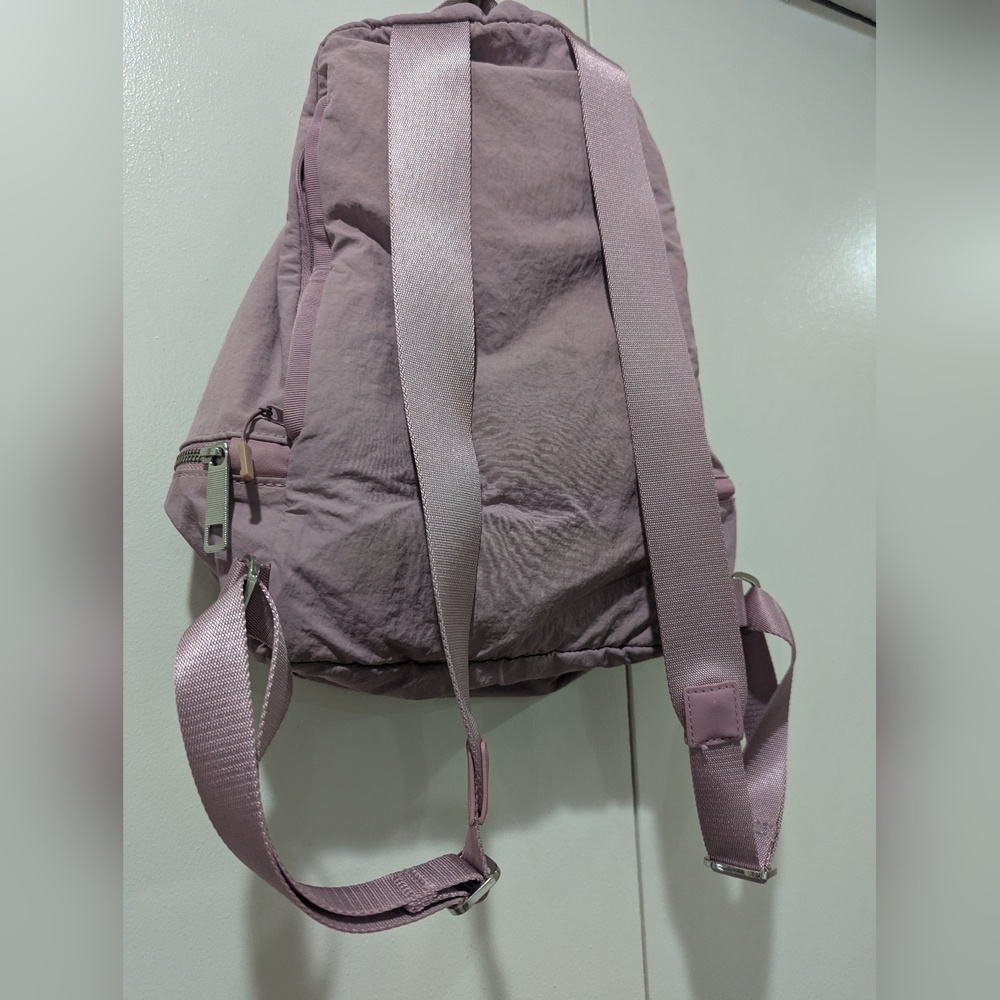 Lululemon Dusty Pink Backpack - Picture 2 of 4
